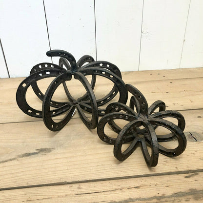 Metal Horseshoe Pumpkins