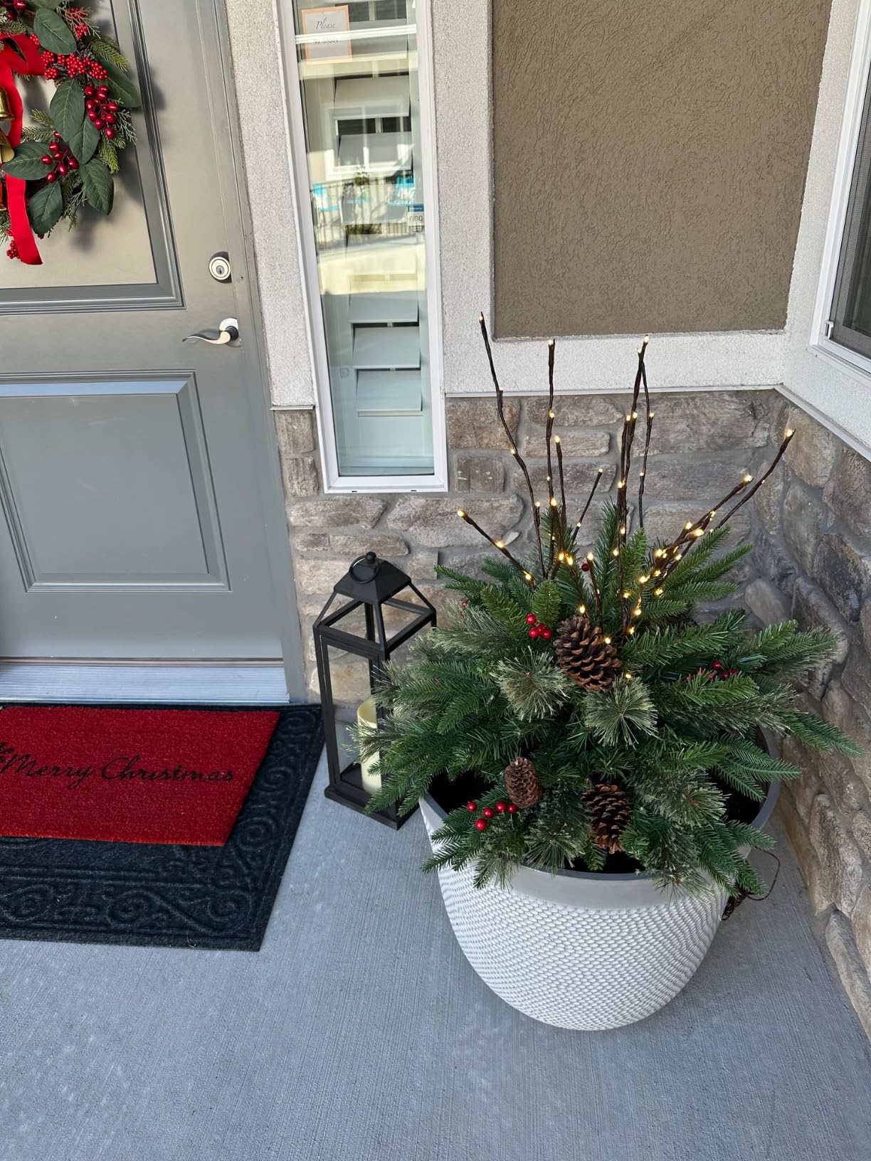 🎅🎄Christmas Sale 50% OFF🎁Pre-lit Artificial Christmas Tree Urn Filler ▶︎ Weatherproof sparkle for entryways and patios🎄